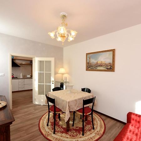 Canal Tron Venice Luaran gambar