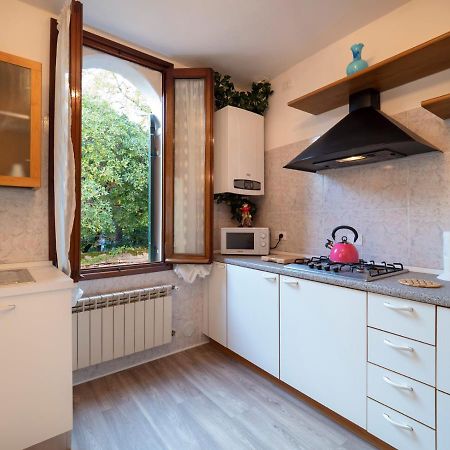 Canal Tron Venice Luaran gambar