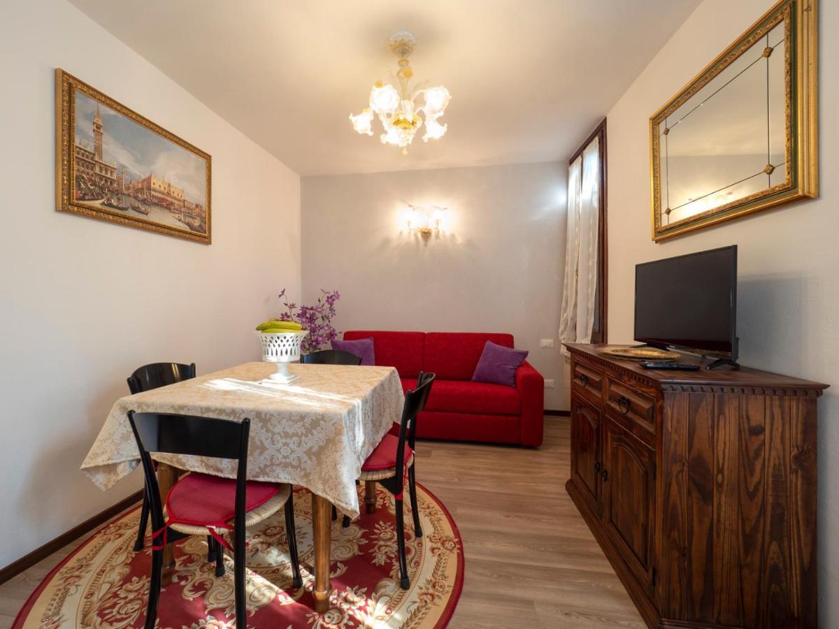 Canal Tron Venice Luaran gambar